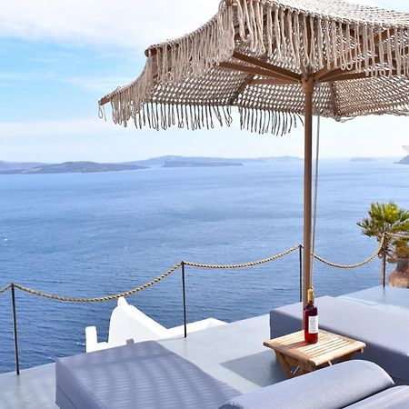 Oinos Luxury Suites Caldera Oia  Exterior photo